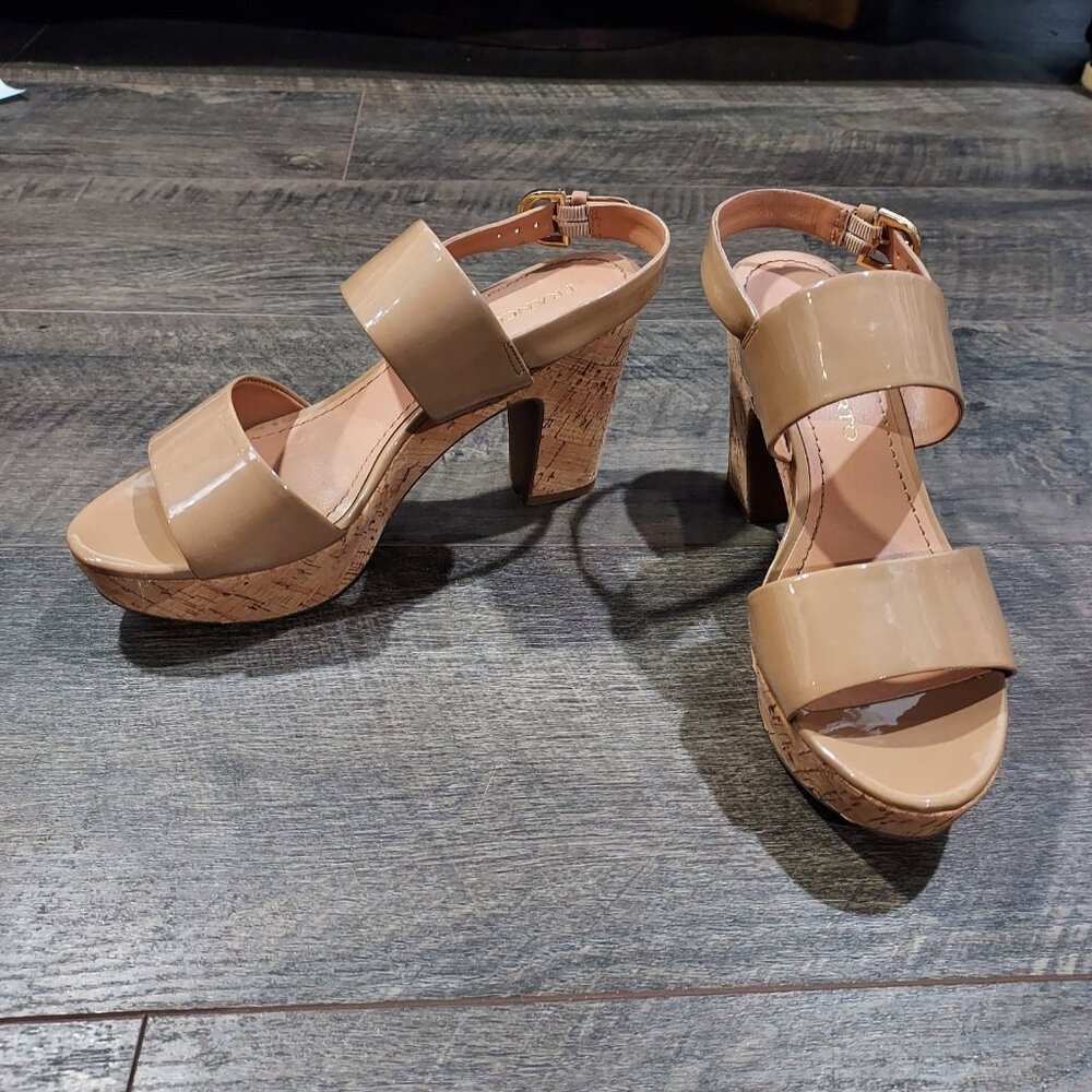 Franco Sarto Block Heel Sandal Women Size  7.5 Camel Patent Leather 4” Heel - Picture 8 of 9